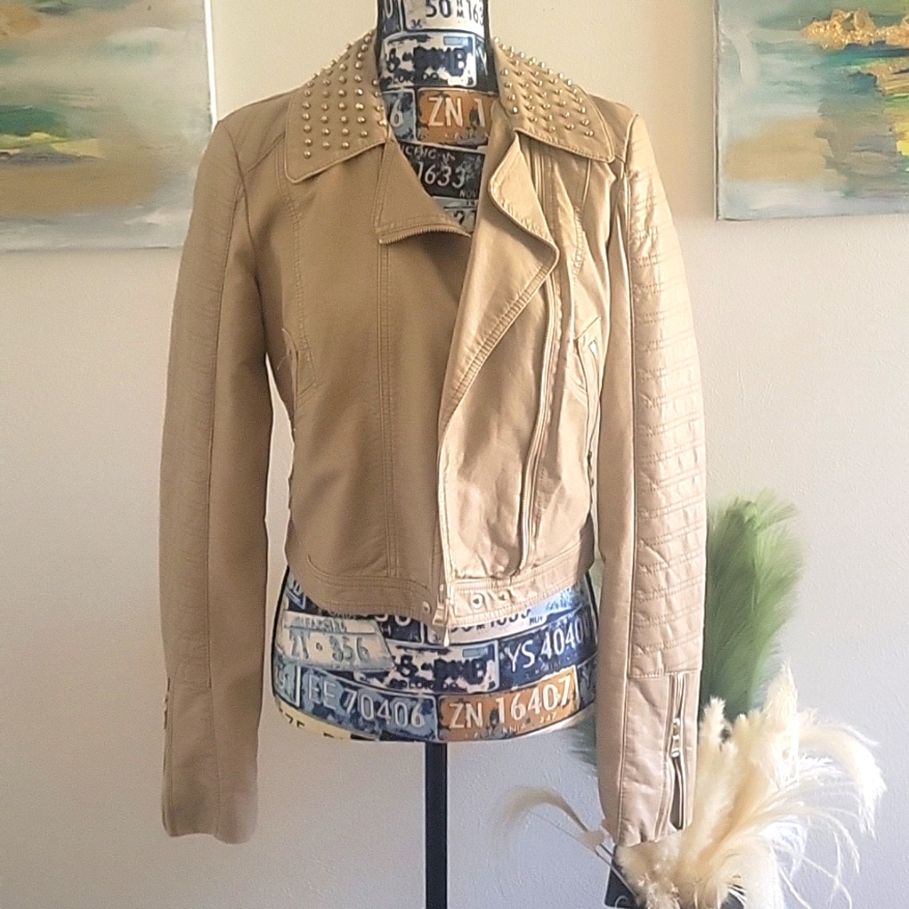 Vintage Express leather jacket- size small women's asymmetrical zip up